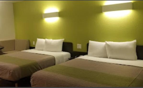 American Inn Hawthorne Extérieur photo